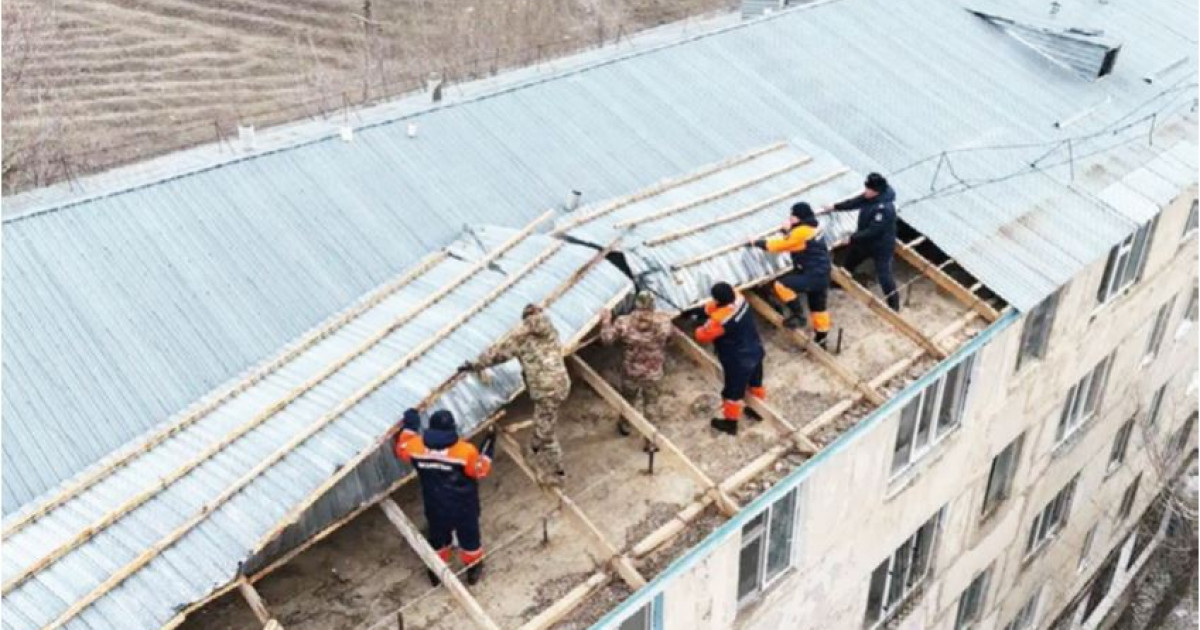 Жамбылда жел тұрса, шатырды көктен ізде