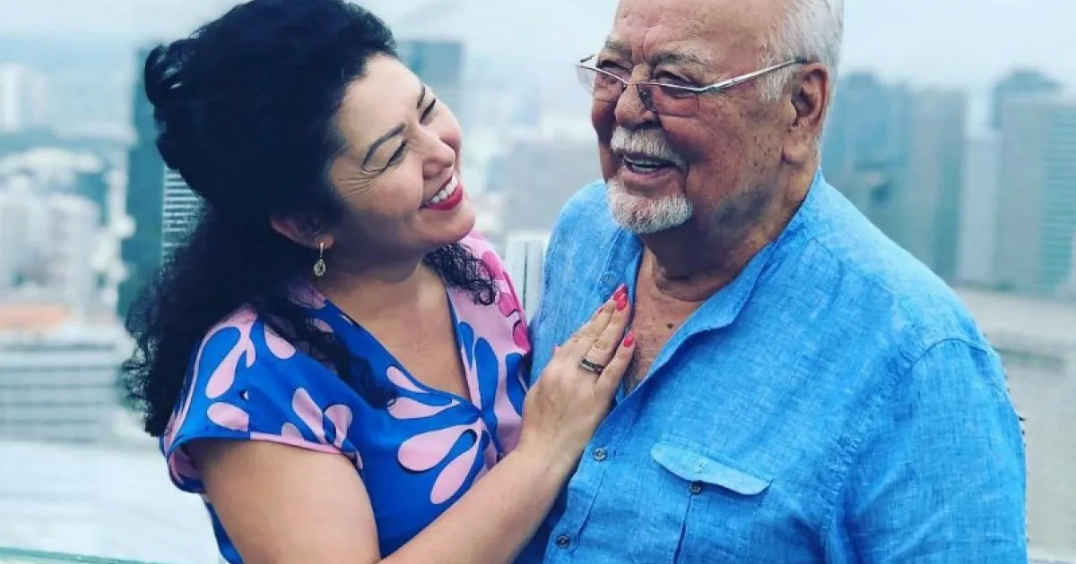 «Жаныма түскен қайғы жазылмастай...»: Асанәлі Әшімовтың жұбайы жантебірентер жазба жариялады