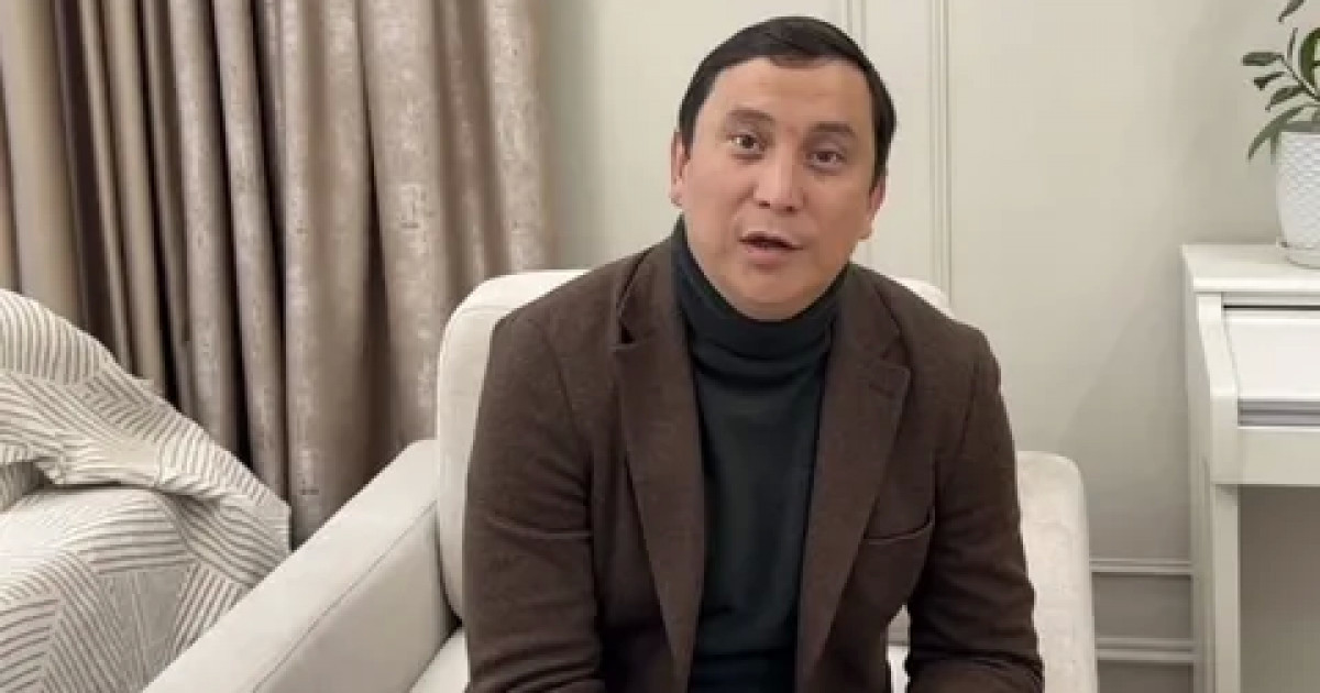 «Жатқан жеріне барып, Құран бағыштаймын»: Қайрат Әділгерей Құрманғазы ұрпақтарынан кешірім сұрады