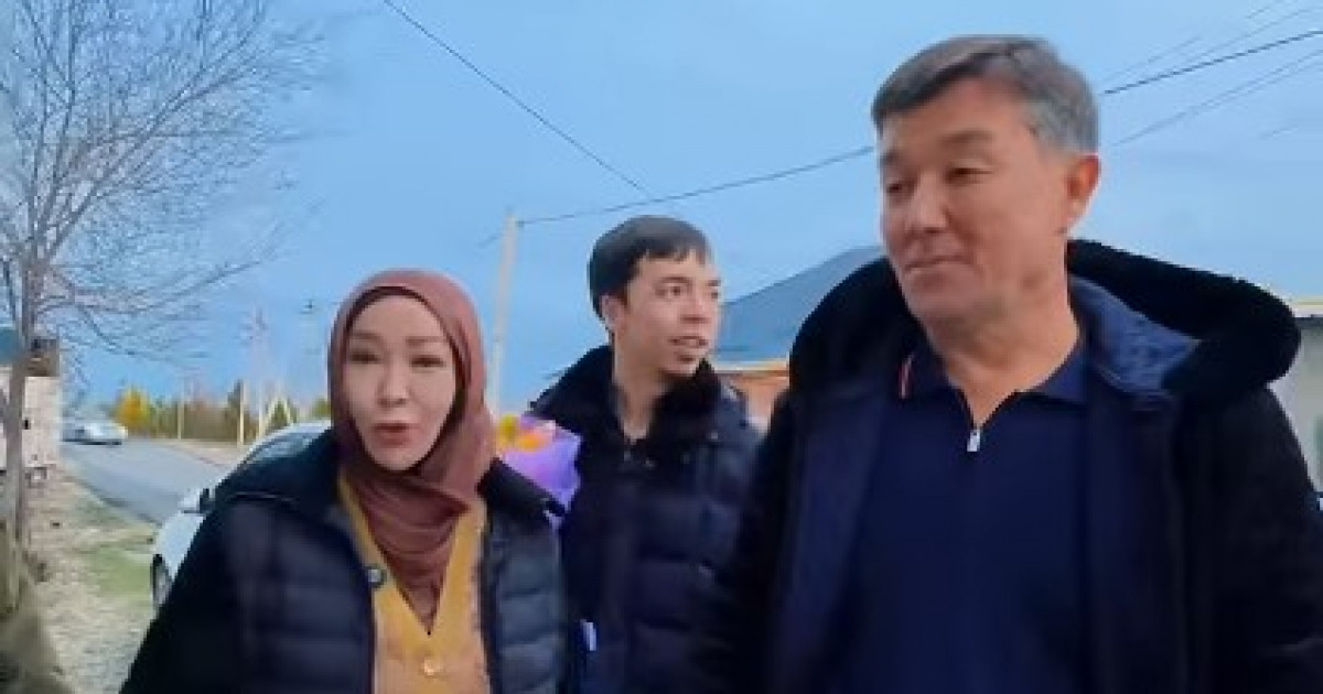 «Айтыстың арыстаны, қарсыластарының киллері»: ақындар Бекарыс Шойбековті құттықтады (видео)