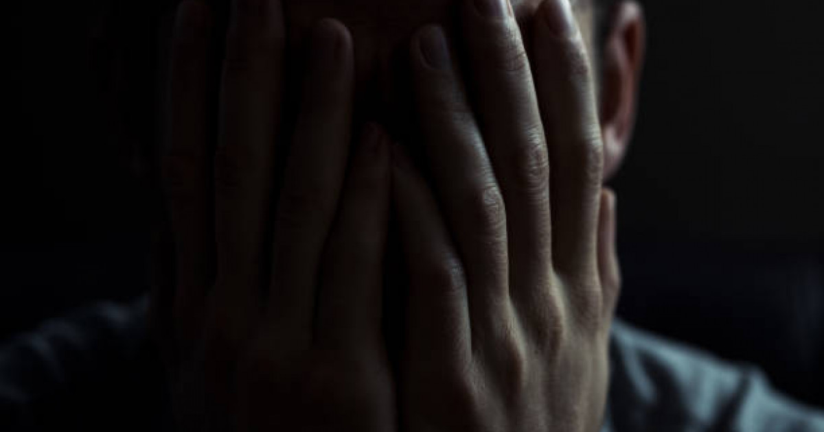 «Қаржылық қиындық не ойынға тәуелділік болуы мүмкін»: Таразда 35 жастағы кәсіпкер өз-өзін атып өлтірді