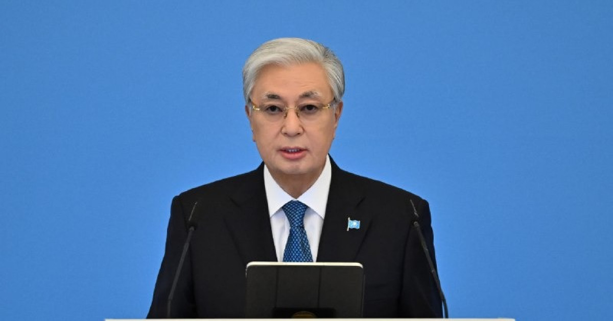 Мемлекет басшысы қазақстандықтарды жаңа Ата Заңды қабылдаумен құттықтады