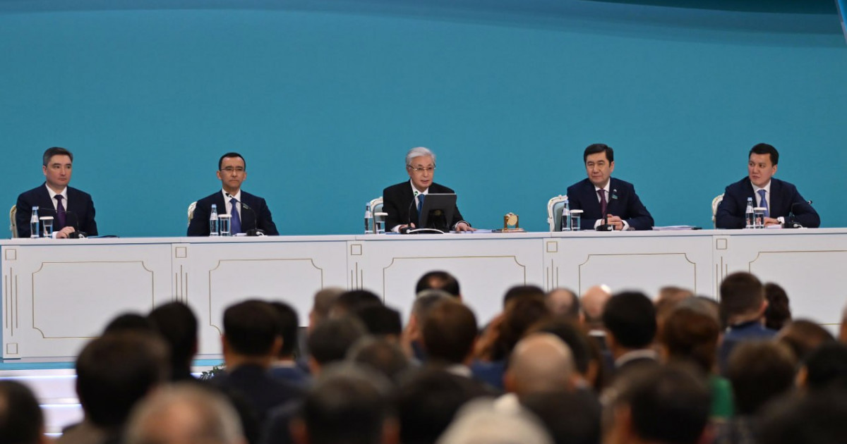 Міндетін орындамаған мәслихат депутаттары жауапқа тартылады – Президент