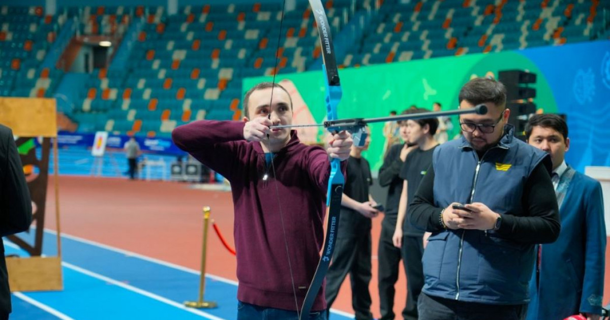 Отбасылар бақ сынады