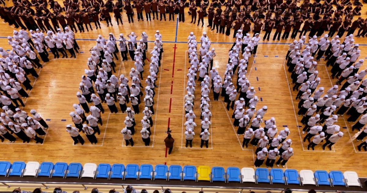 Ұлттық спорт күні: Астанада 18 мыңнан астам бала бір мезетте асық ойнады