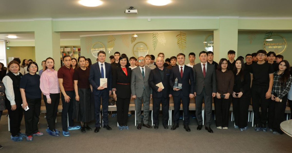 Абай мұрасы арқау болған кітап