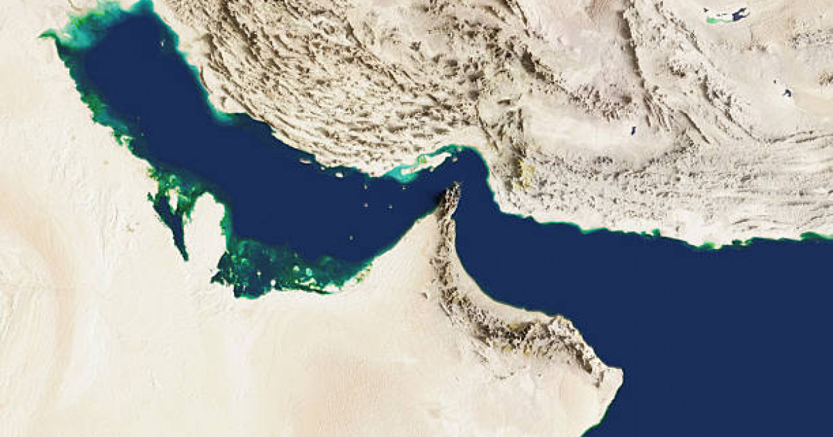 АҚШ–Иран текетіресі: теңіз жолы жабылып, кемелерге ескерту жасалды