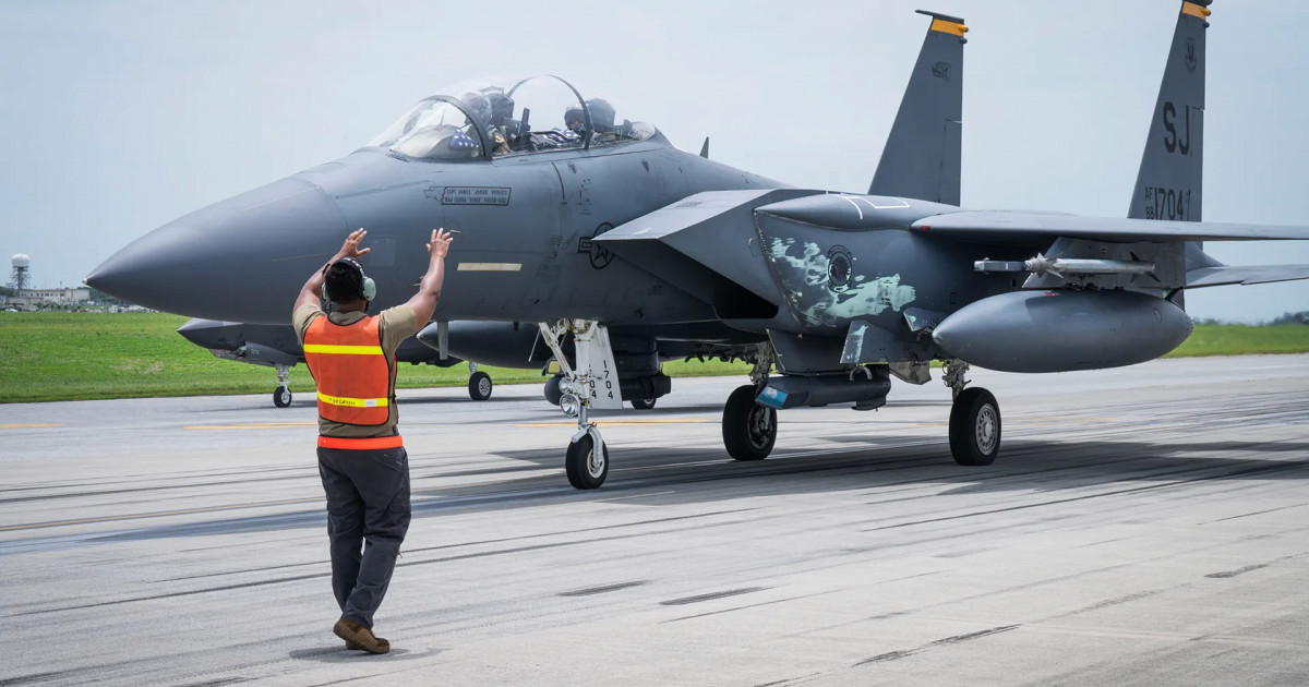 АҚШ Иранды «тас дәуіріне дейін» алып бара ма?