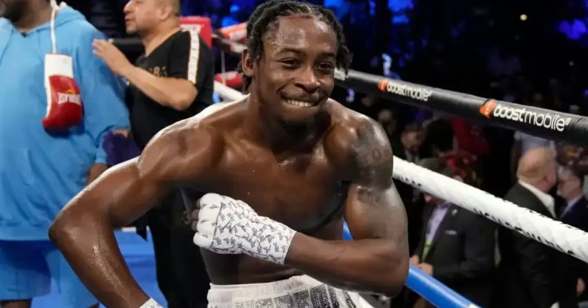 Америкалық чемпион қазақтардың мықты болуының себебін айтты