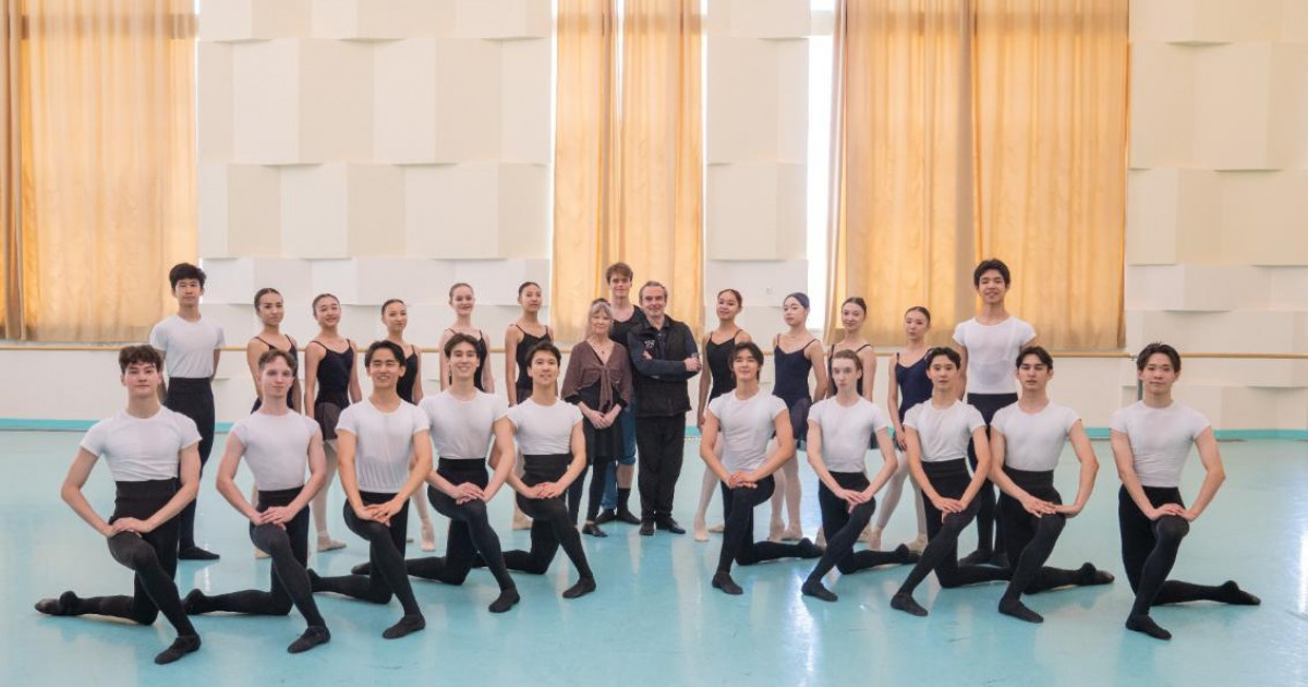 Дат корольдік балет дәстүрінің сарапшылары Хореография академиясында шеберлік сабағын өткізді