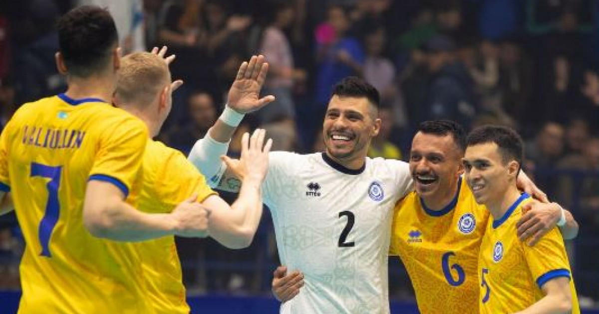 Футзал: Қазақстан құрамасы Әзербайжанды ірі есеппен жеңді