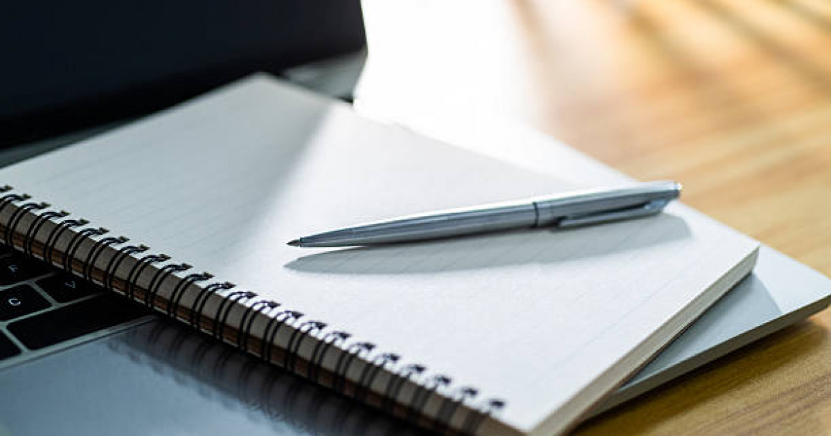 «Қолына балта алып, шабуыл жасаған»: Атырауда мектептегі жағдайдан кейін 6 қызметкер жұмыстан қуылды