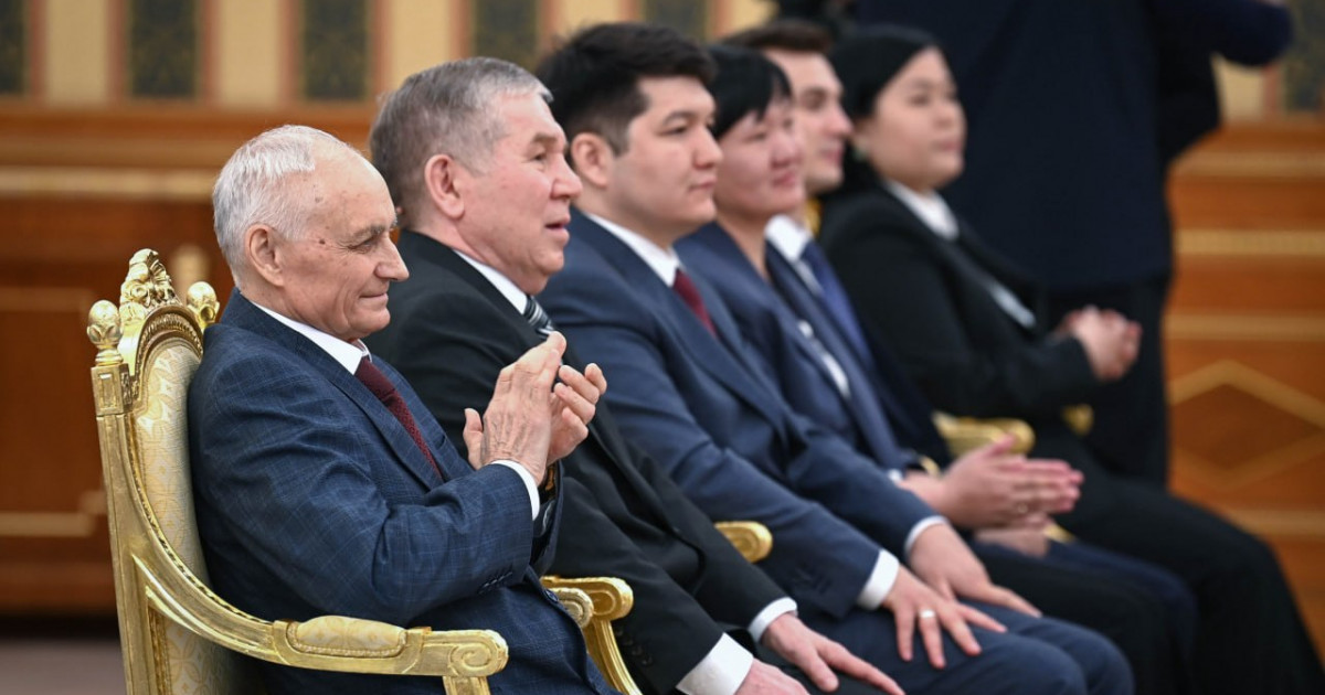 Президент: Ата Заңның преамбуласында мәдениет, білім беру, ғылым және инновация нақты бағдар ретінде белгіленді