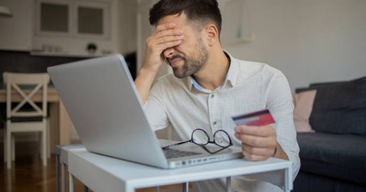 Сіздің атыңызға алаяқ кредит рәсімдесе, не істеу керек?