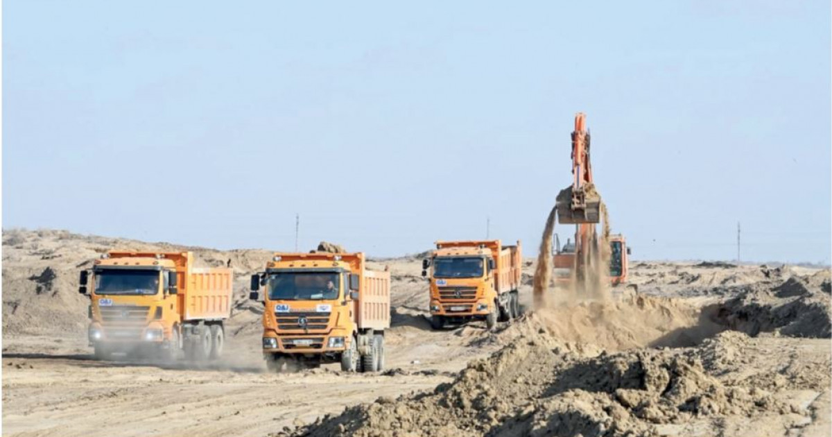 Сұр даңғылдан дүр даңғылға