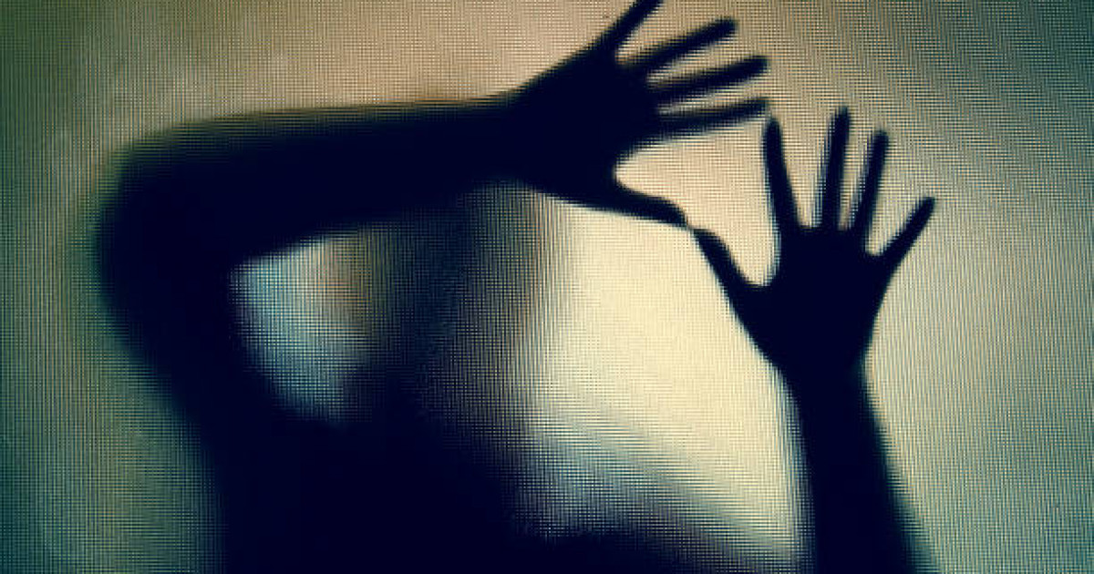 «Төрт еркек топтасып, 17 жасымда зорлады»: Батыс Қазақстанда 30 жыл бұрынғы қылмыс ашылды