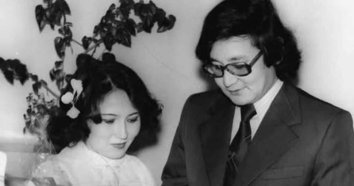 «Жалғыз ұлымның әкесі»: Мәдина Ералиеваның күнделігіндегі жазба жарияланды