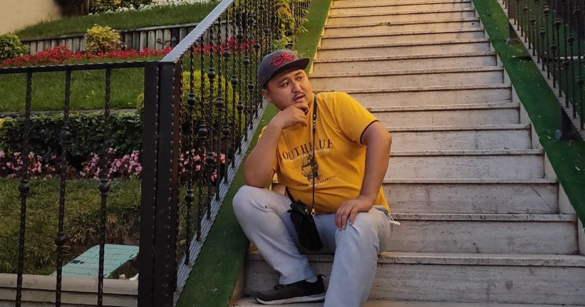 "Жатып қалды": актер Меліс Наурызбековтің денсаулығы сыр берді
